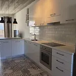 Distant Seaview Penthouse Appartement *