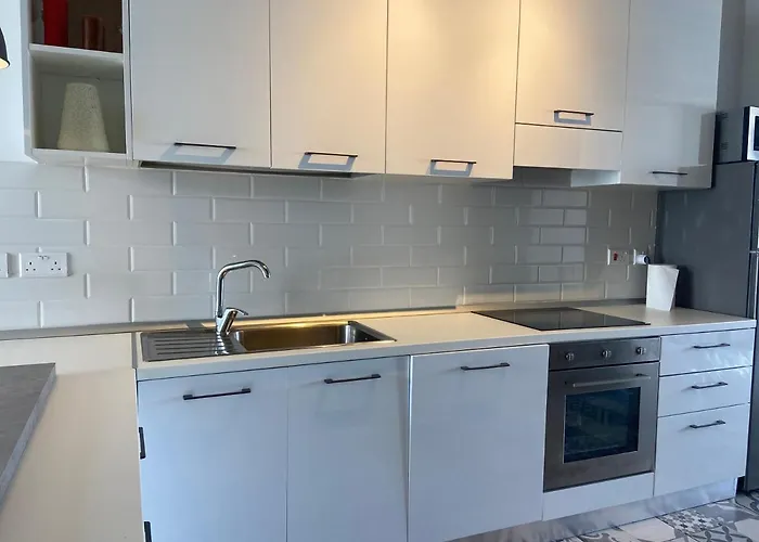 Distant Seaview Penthouse * Sliema